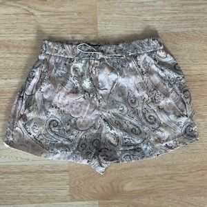 Paisley Zara short